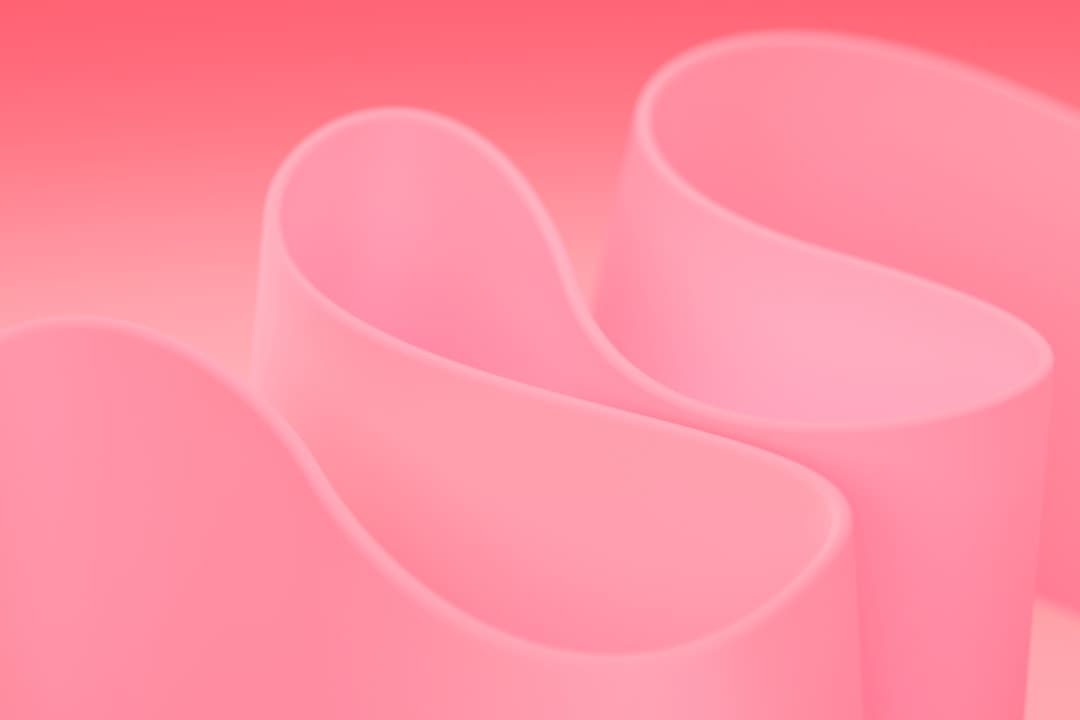 世界超模徐晗艺荣登《ELLE》内页 多元魅力开放时髦舞台
